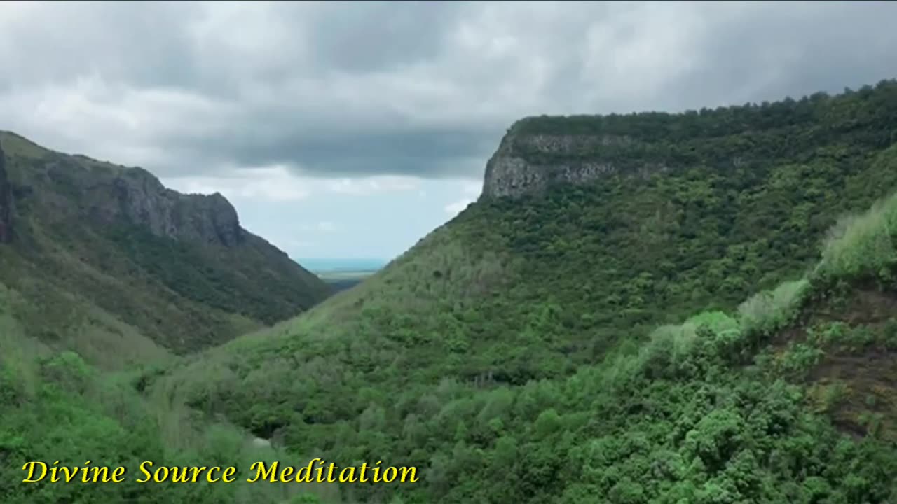 45 ★ Gentle music with Beautiful Scenery ★ Relaxation ★ Meditation ★ Yoga ★ Tai Chi ★ Spa ★ Reiki ★