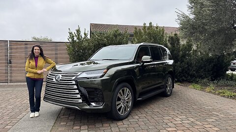 2025 Lexus LX 700h Ultra Luxury and Overtrail SUV - More Power and Luxury