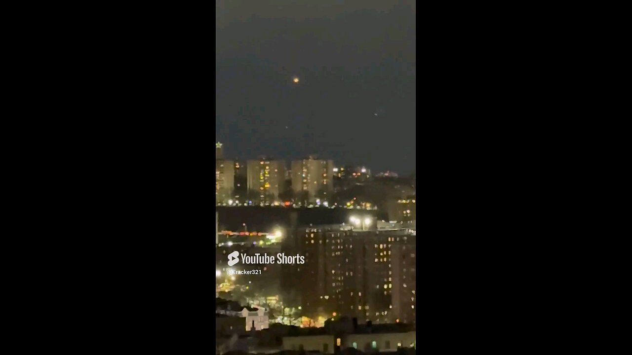 UAP'S / Orbs seen in the sky over the Bronx