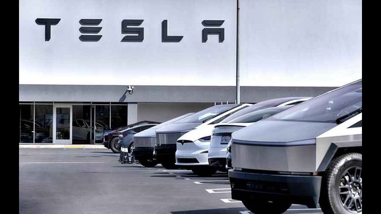Man Accused of Attacking Tesla With Mini 4-Wheeler Finds Out That Wasn't a Smart Idea