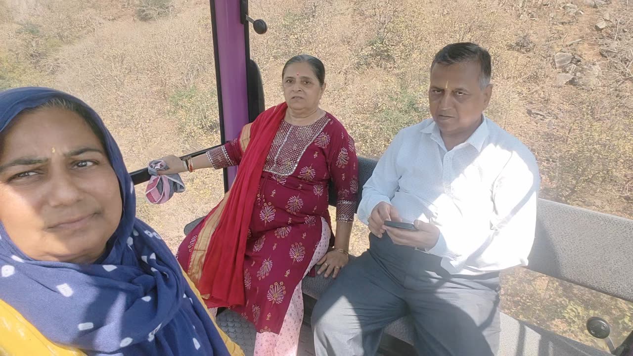 girnar jatra karva gaya mama mami maa #viral vlogs mom