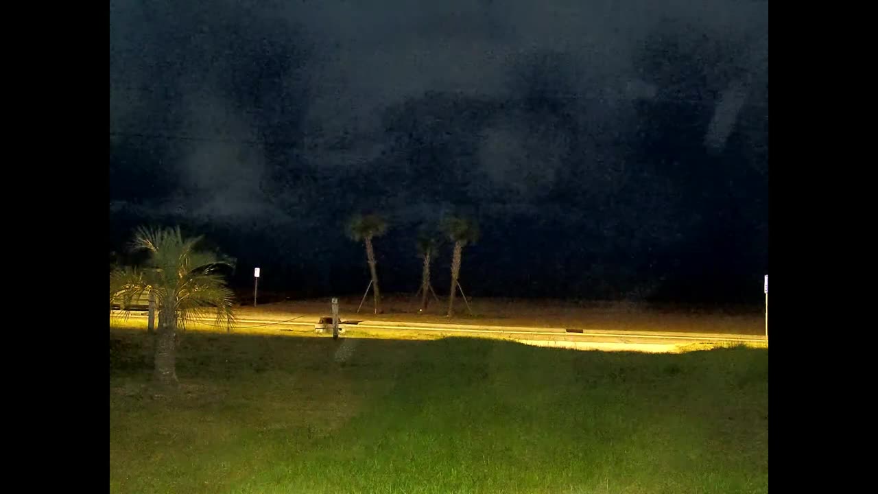 Beach - Storm at night - 30min ASMR - Gulf of America