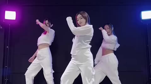 very cute dance