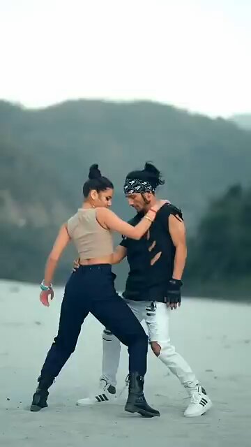 tanu rawat dance #shorts #dance #love #funny #rumble #new