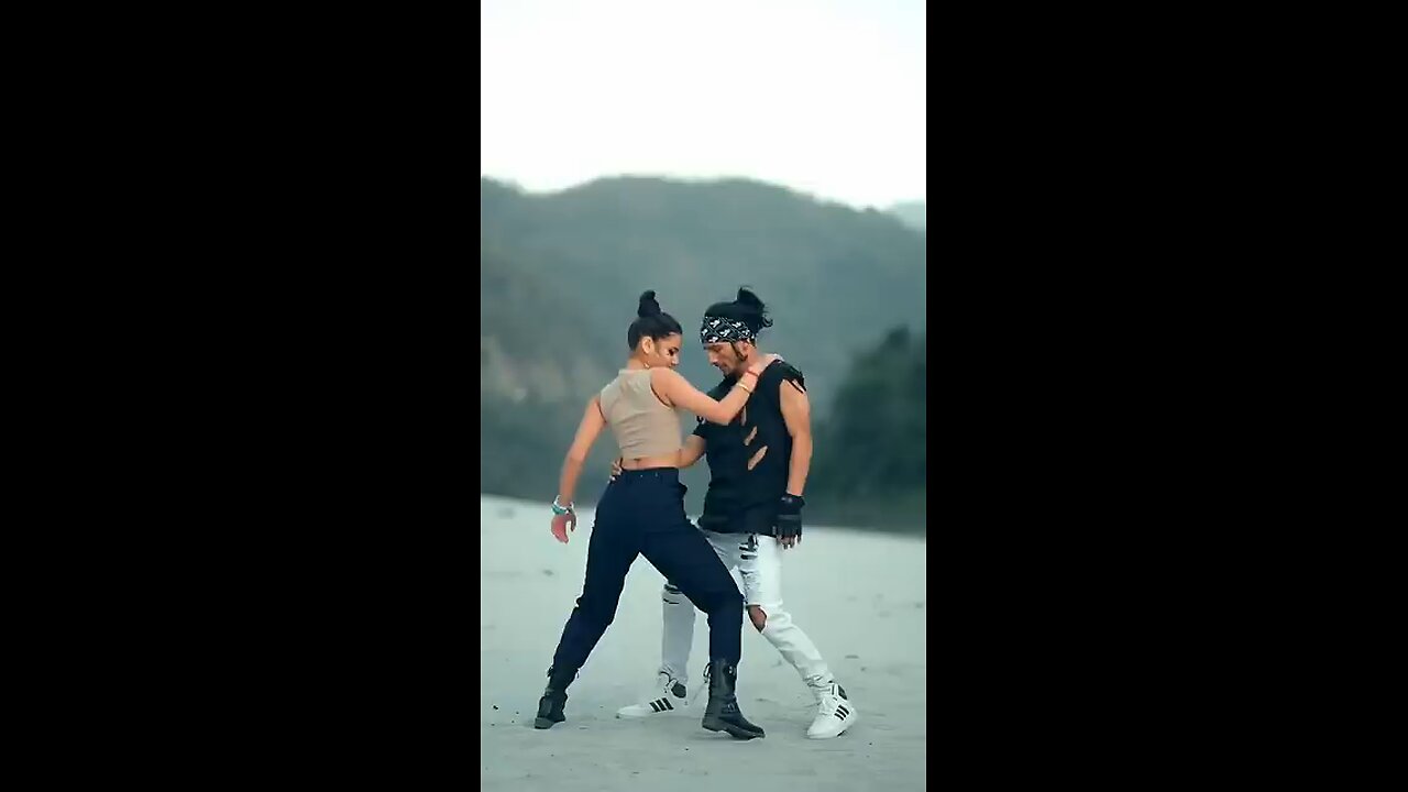 tanu rawat dance #shorts #dance #love #funny #rumble #new