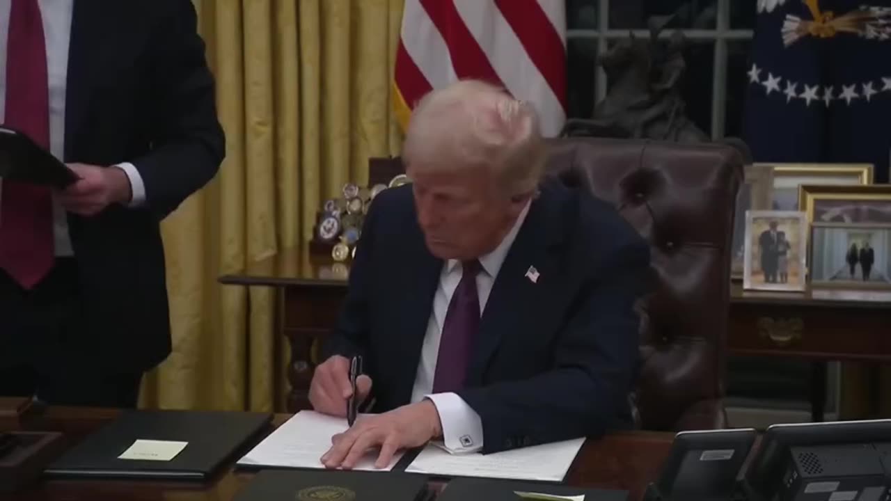 Trump declares national emergency on the southern border