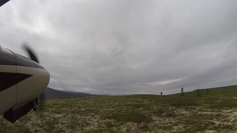 Alaska Bush Flying - Hill Top Benching