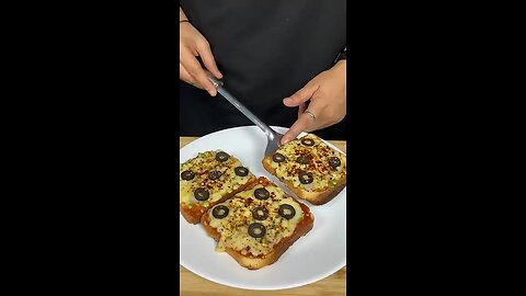 Easy recipes kind food Instant Mini pizza 🍕 ASMR Cooking 🔪🤤