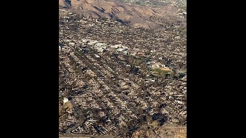 VIEW OF PACIFIC PALISADES IN LOS ANGELES🔥🏘️🌳🏚️🔥💫