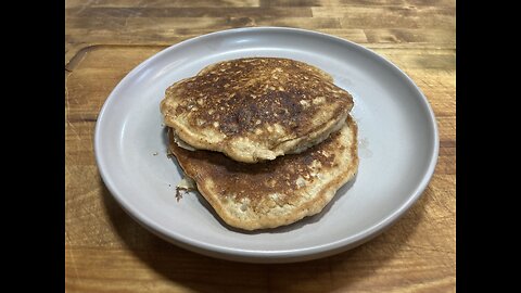 Banana Walnut Pancakes (with Honey Topping)