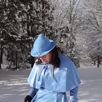 How To Stay Warm Cosplaying As Fleur Delacour! #harrypotter #winter #hacks