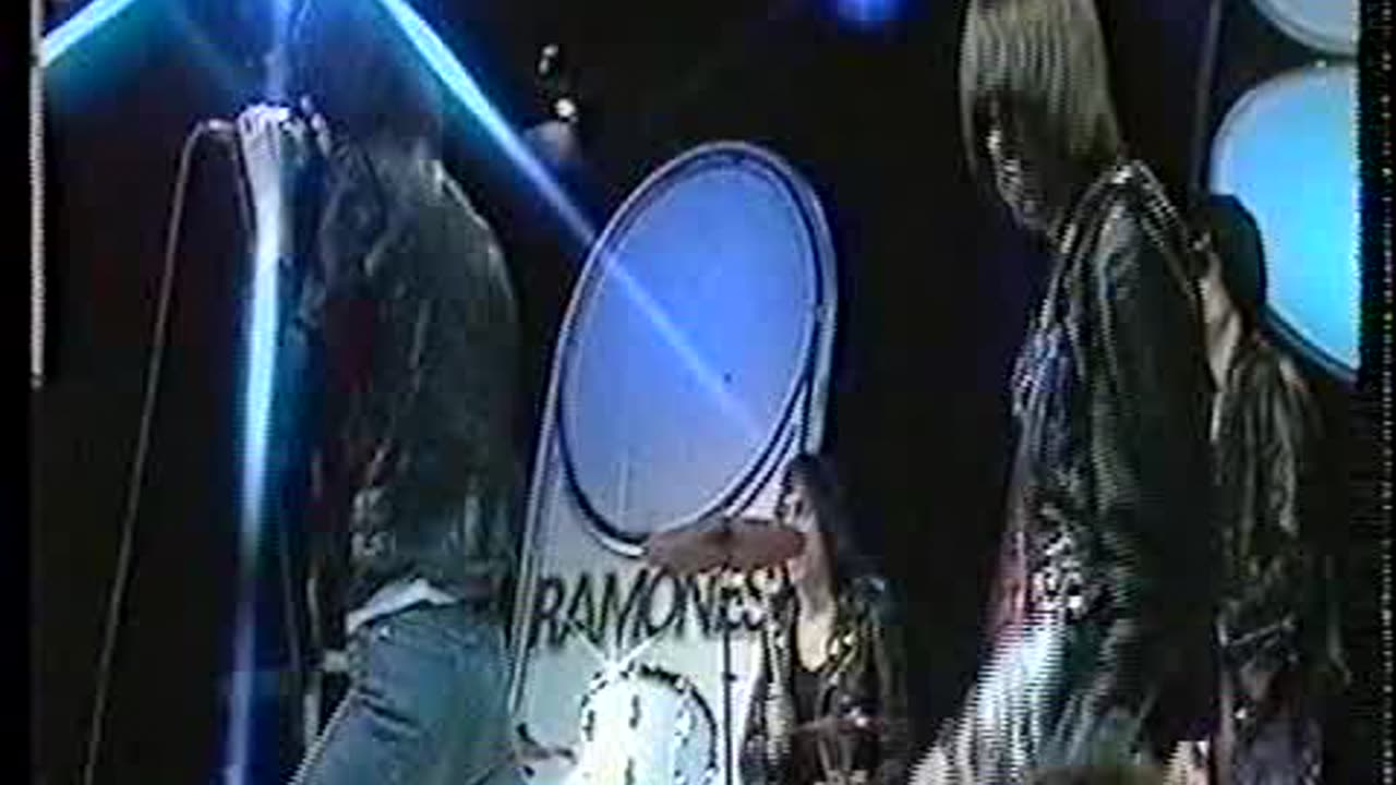 Ramones - Baby, I Love You = TOTP 1980