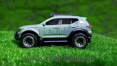 Hot Wheels HKG55: Volvo XC40 Recharge – Electrifying Style in Diecast