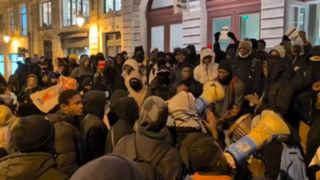 250 African Migrants Invited to a Free Show at a French Cinema ... Have Remained There for 5 Weeks!