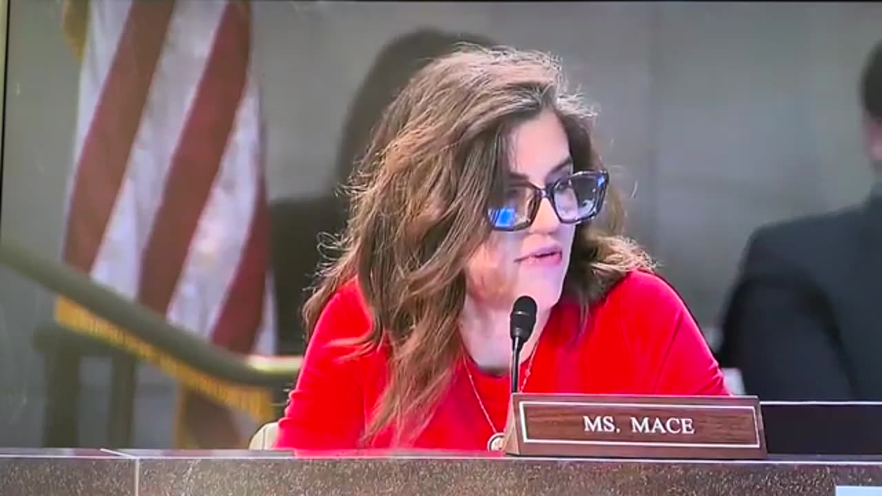 Rep. Nancy Mace (R) “SMOKES” Rep. Gerry Connolly (D) Over The Word Tranny!