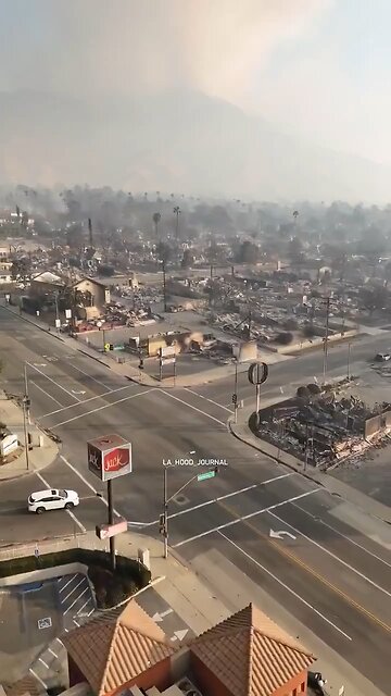 🚨 #BREAKING: Insane Clip of LA Fires Shows Devastation