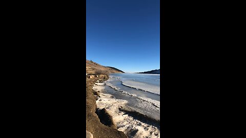 Monument Lake