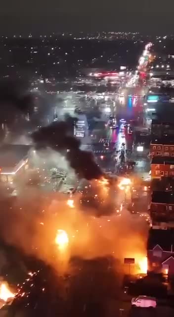 UPDATE: Philadelphia Plane Crash Overview shot of Debris Field