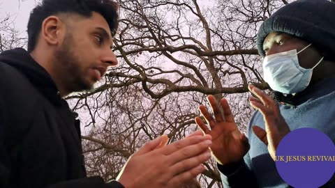 Ex Muslim Ish debates the crime child marriage at speakers corner part 2