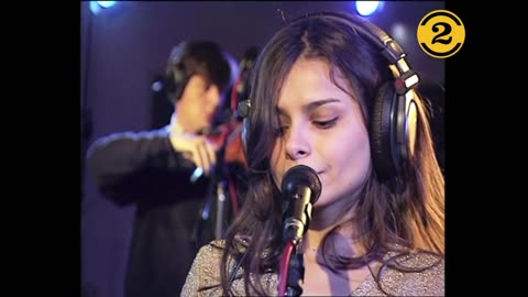 Mazzy Star - Flowers in December (Live on 2 Meter Sessions)