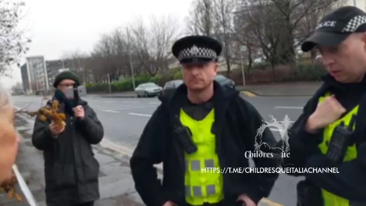 Police in Scotland prevented a woman from praying