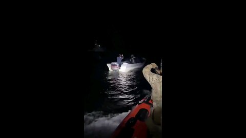 Coast Guard Intercepts 20 Illegal Migrants Off Southern California Coast