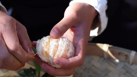 Make tangerines into soft, chewy tangerine cakes