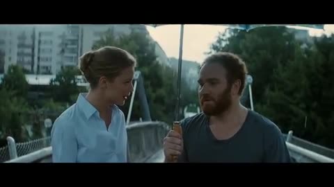 A Mature 42 Year Old WOMEN Fall In Love With A Young College Guy Film Explained In Hindi