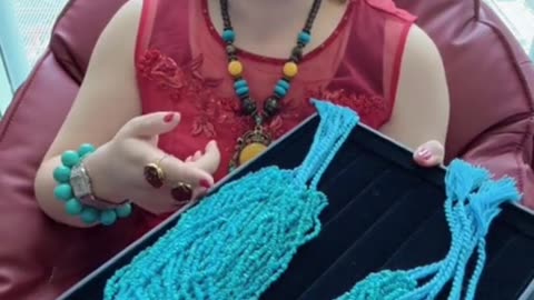 250305-4 This small - sized string of natural raw - ore turquoise beads