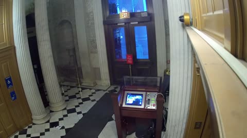 0216USCS02UpperSenateDoorInterior_2021-01-06_17h00min02s990ms.mp4