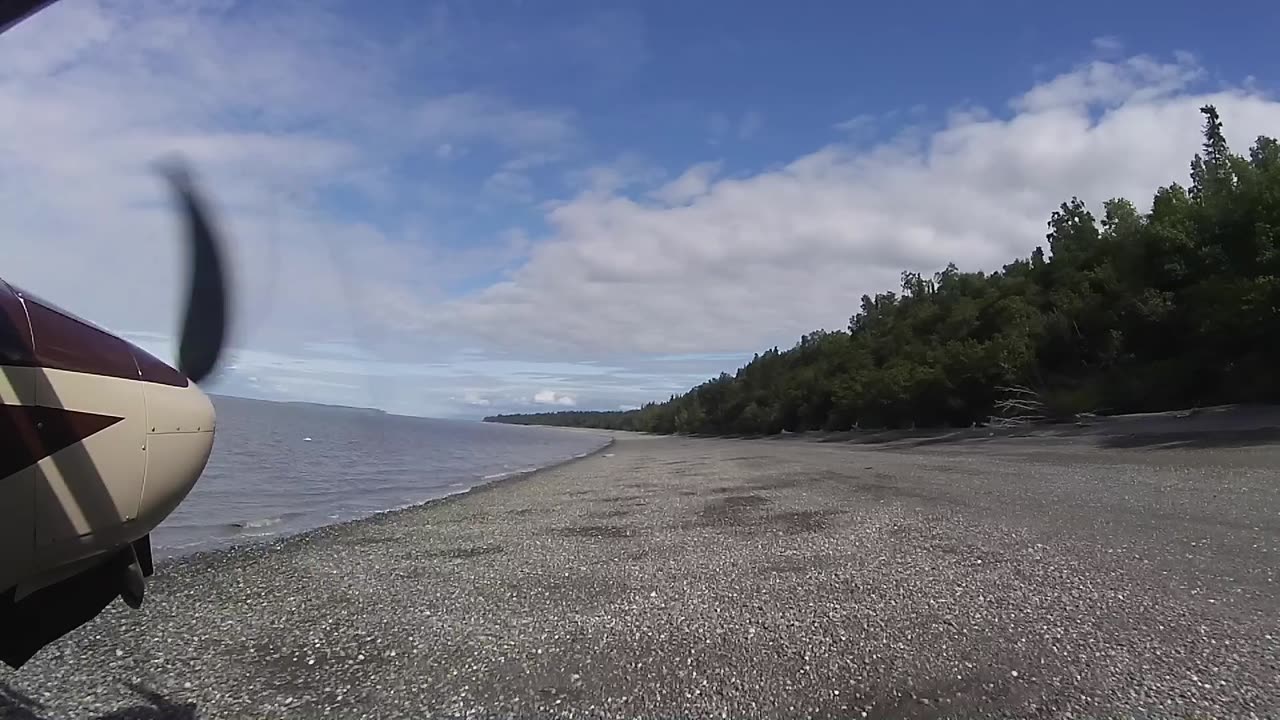 Alaska Bush Flying - Beach and Gravel Bar Running