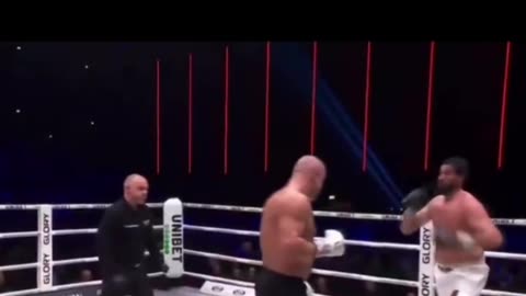 Jamal Ben Saddik Delivers Knockout Against Auke Jorjindal in GLORY98