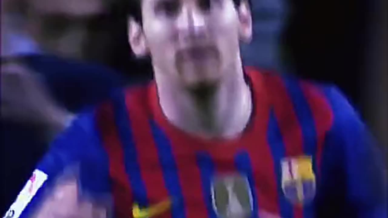 Messi vs Goalkeeper #messi #football #soccer