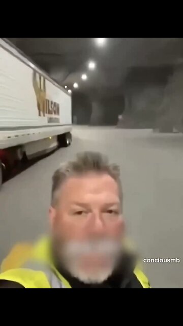 TRUCK DRIVER DELIVER GOODS🚇🚚🚛📸THROUGH GIANT UNDERGROUND TUNNEL🛣️🌄🚚💫