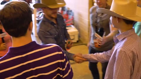 Cody Johnson Surprises Craft Scramble Kids