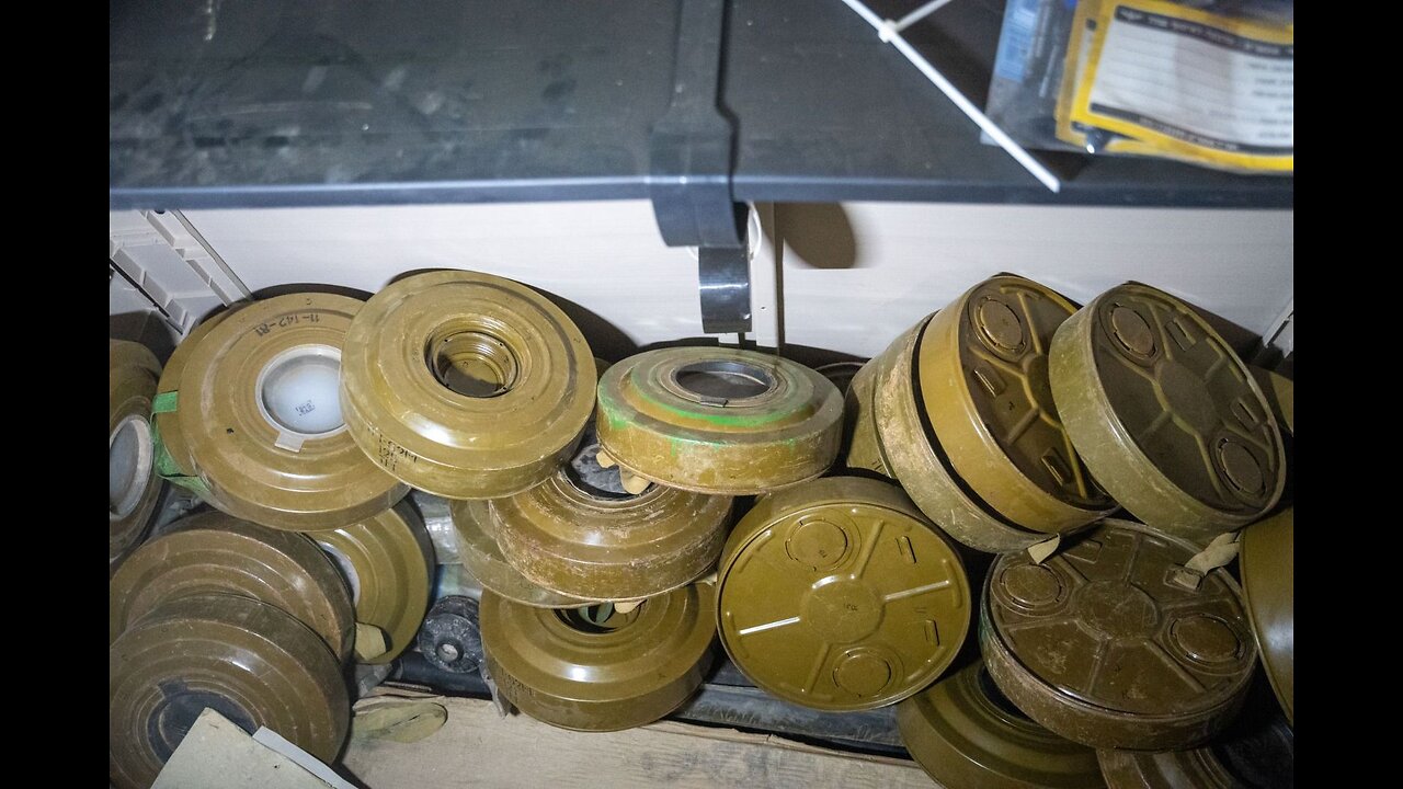 Footage of the weapons located by the troops of the 810th Brigade in the Syrian