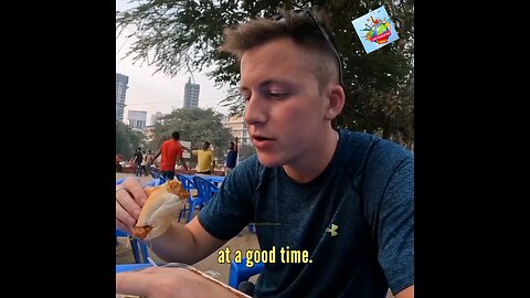 Foreigner Eats Pav Bhaji in Mumbai India