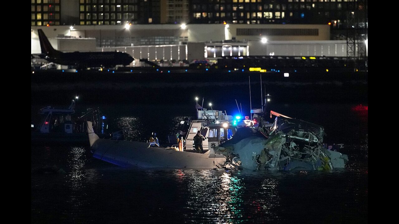 All passengers and crew presumed dead in midair collision near D.C.