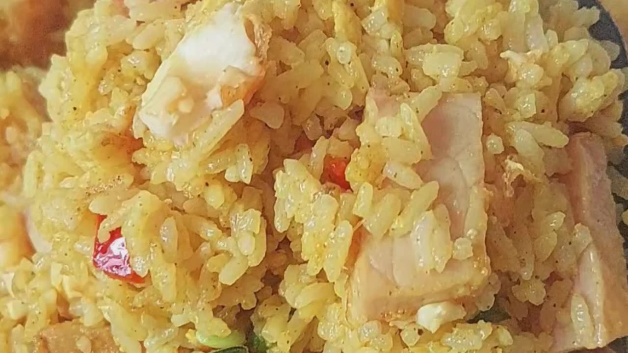 How to Make Yellow Rice with Ham & Veggies | Delicious & Simple π π Yellow Rice with Ham & Veggies