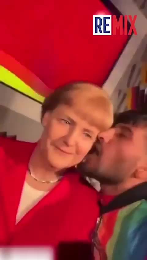 🇩🇪 Even Angela Merkel’s wax figure wants deportations now.