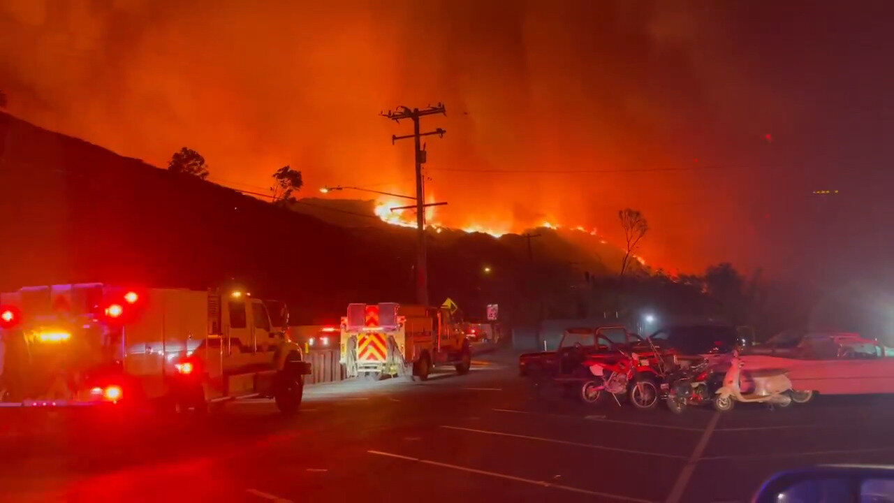 Possible Mass Casualty Situation In Malibu… Multiple Burn Victims… Fire Surrounding Neighborhoods…