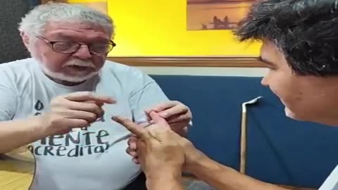 Fabio Puentes, hipnólogo Tacuaremboense que triunfó en Brasil (22/01/2025)