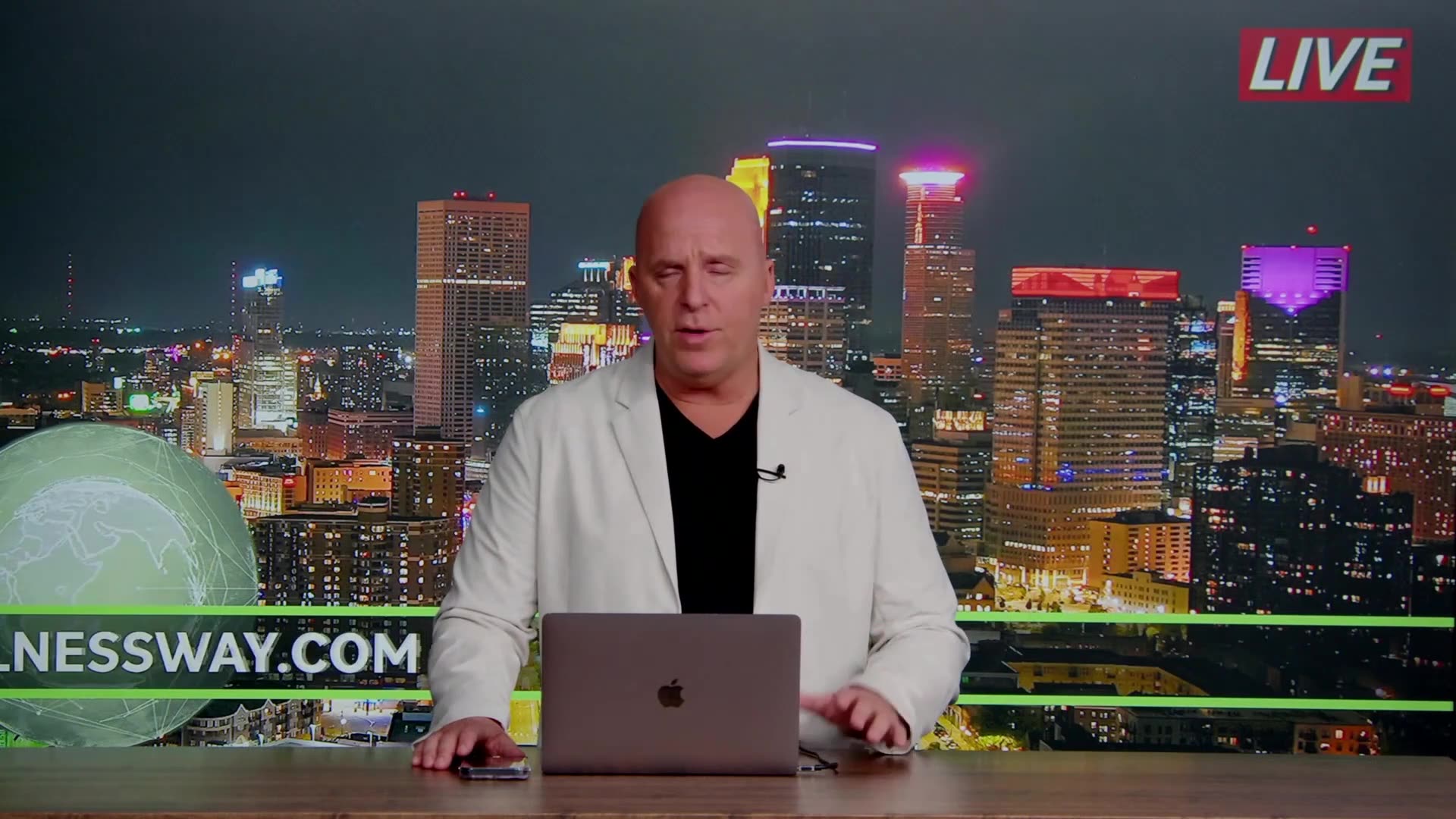 Estrogens in Menopause: Whats a Woman to Do?