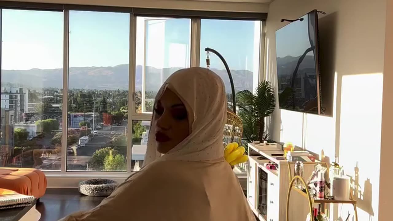 Oh come on i like that. Owww