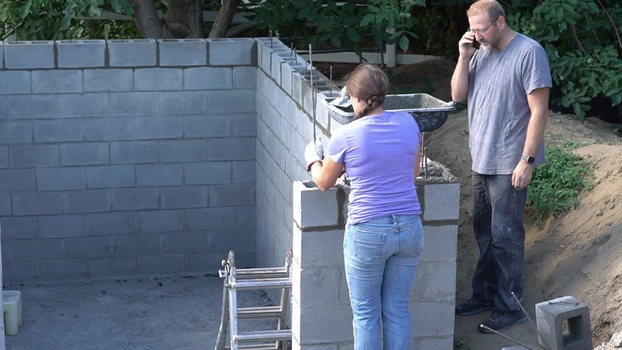 How to Build a Root Cellar Part 3: Walls