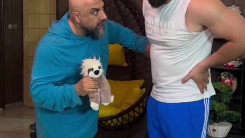 چالش اصفهانی با برادر خانمش