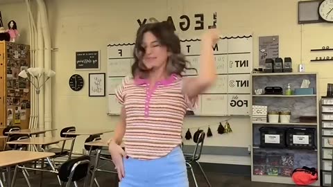 This dance is so fun! #keepup #kids #comment #teachertok #parent