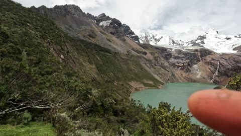 Exploring Mountains in Huaraz (Tullparaju Peak & Tullpacocha Lagoon)