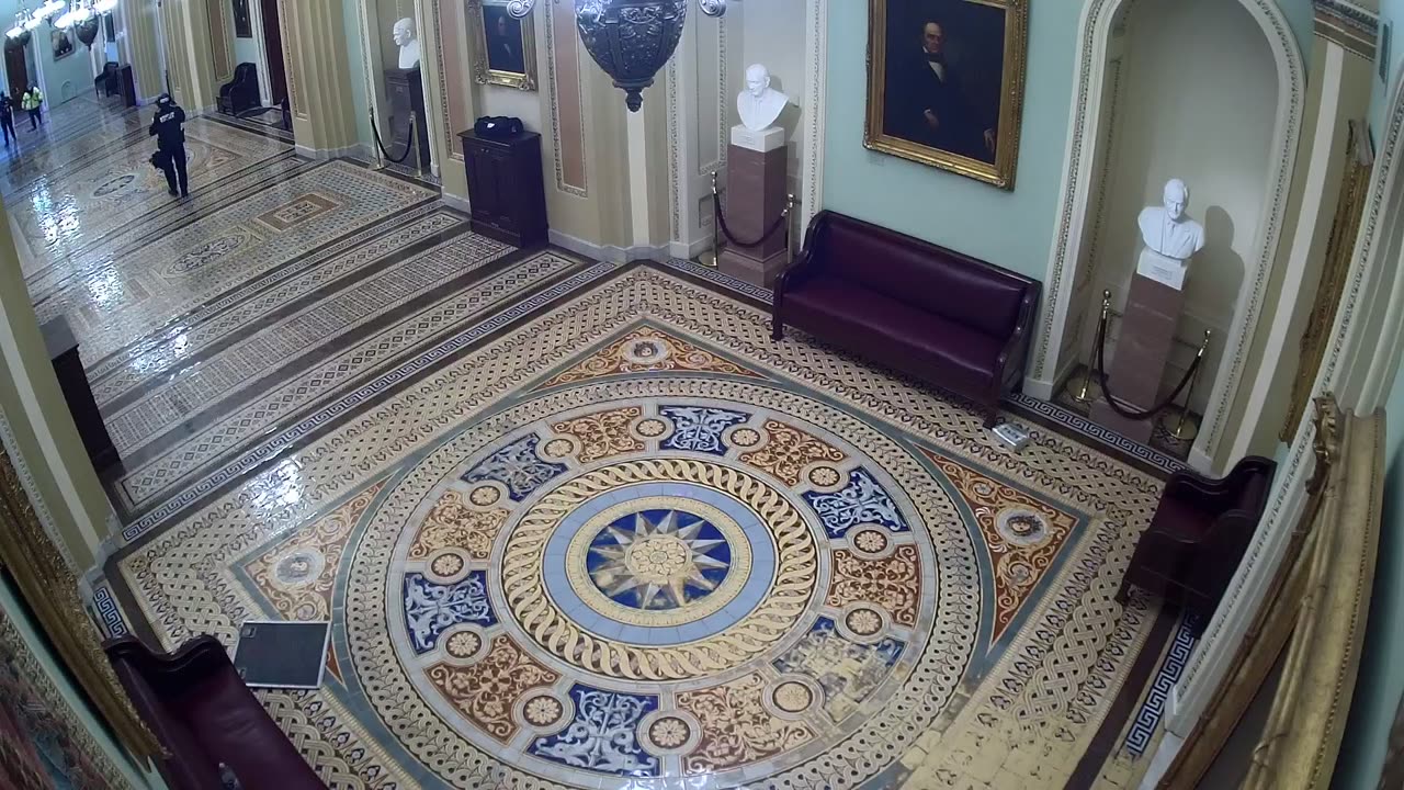 0213USCS02OhioClockCorridornearS208_2021-01-06_16h00min02s980ms.mp4