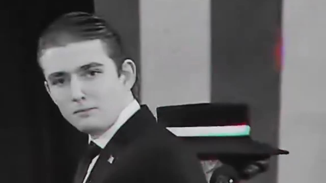 Barron whispered something to Joe Biden and his face instantly changed. lol
